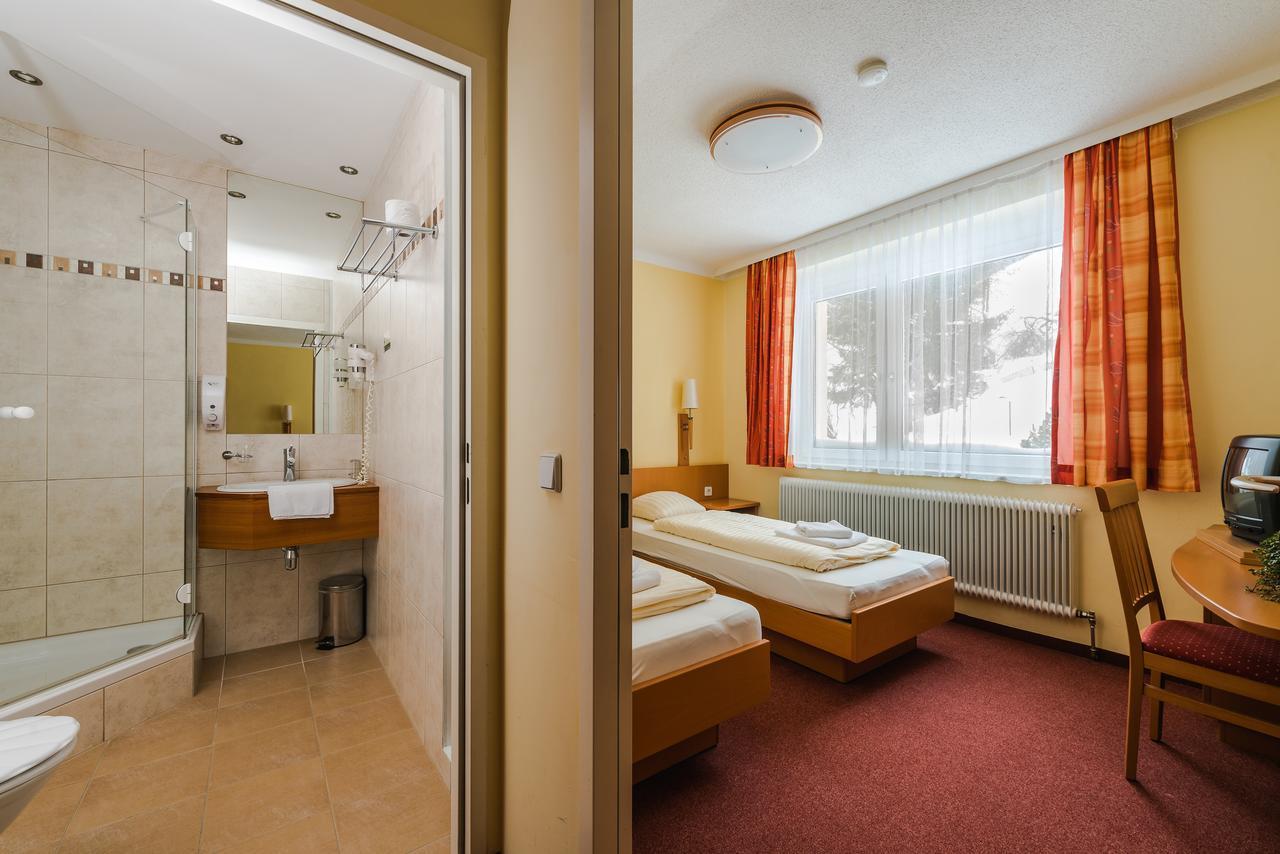 Hotel Sonnhof Hohentauern Zewnętrze zdjęcie