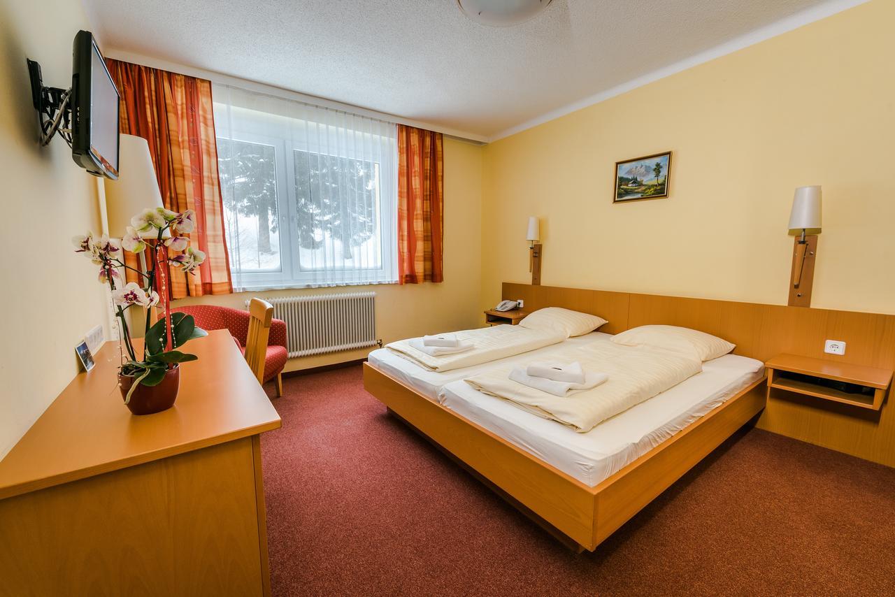 Hotel Sonnhof Hohentauern Zewnętrze zdjęcie